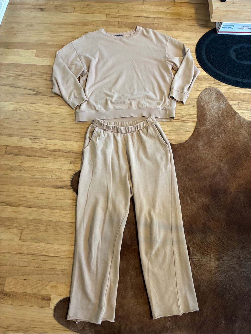 Zara Beige cotton Lounge Sweatpants & Crewneck Set size small